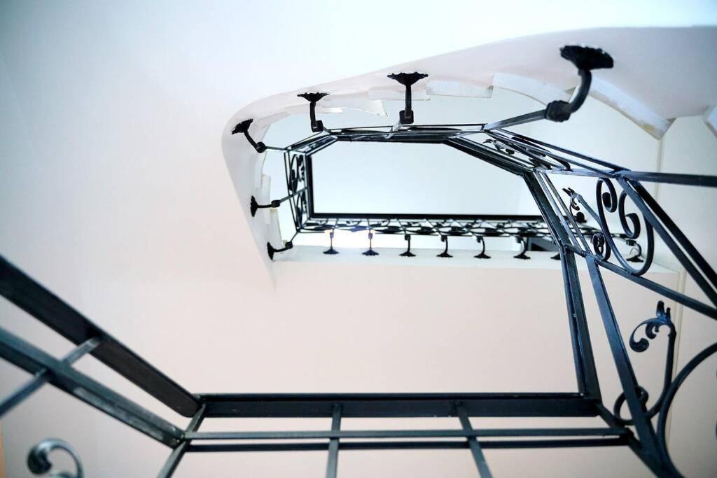 Marvellous Design Studio Old Town بوخارست المظهر الخارجي الصورة